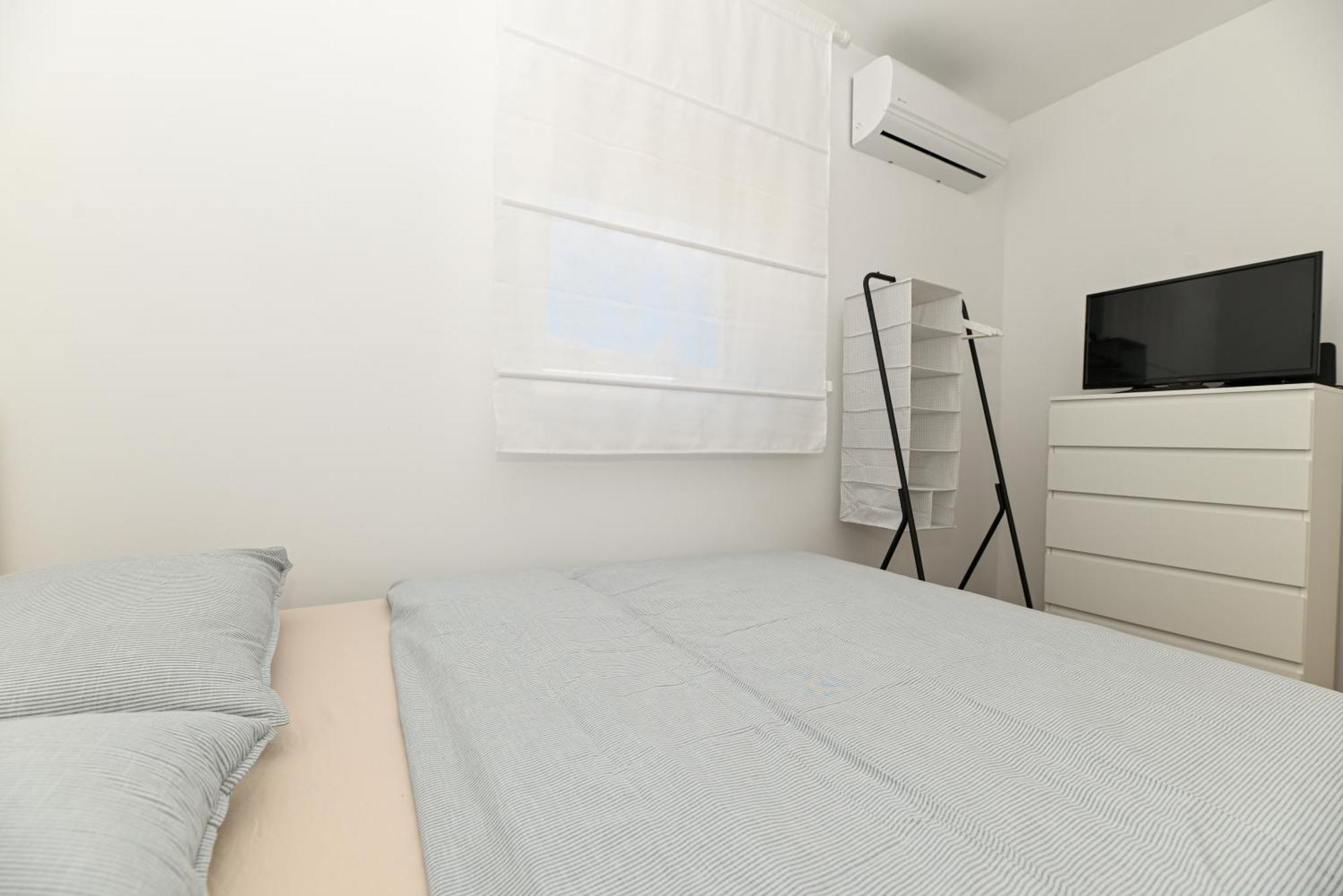 Downtown Apartments Maar โตรกีร์ ภายนอก รูปภาพ